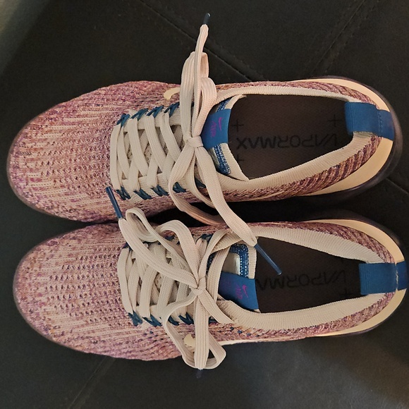 Nike Women's Multicolor Flyknit Vapormax Sneakers - Picture 4 of 8